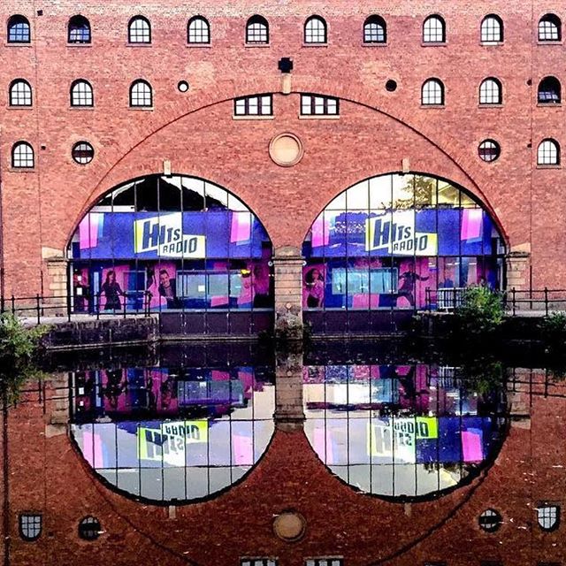 McrPulse's tweet photo. . northern.colour loving the reflections #reflection #warehouse #mcruk #manchester #mcrfinest #mcr_follow #bestofmcr #ilovemcr #ilovemanchester #igersmcr #manchestergram #manchesterpulse #manchestercitycentre #manchestereveningnews #igersmanchester #visitmanchester #follow4follo https://t.co/cbwmL86Fgu