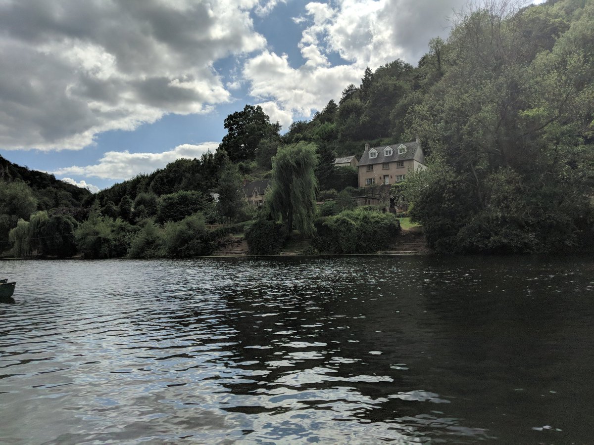 smileymark1's tweet photo. Great day on the Wye. #kayaking #wye https://t.co/wGIY6B67pz