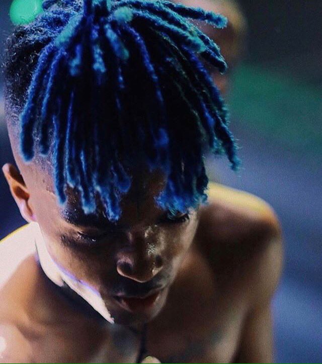 frXXXTENTACION's tweet photo. LONG LIVE JAH ❤️
#LLJ https://t.co/3XRLY7eior