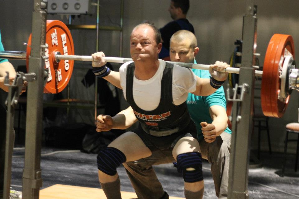 team_rutherford's tweet photo. #throwbackthursday 2013 European Champs in Ireland. Great comp Brilliant atmosphere. Check out Dads #squatface
#champion #powerlifting #fitness #fit #strong #strength #lifting #gym #motivation #deadlift #squat #power #training #nutrition
#teamrutherford #bdfpa #wdfpf #idfpa https://t.co/E8S1p5H1GX