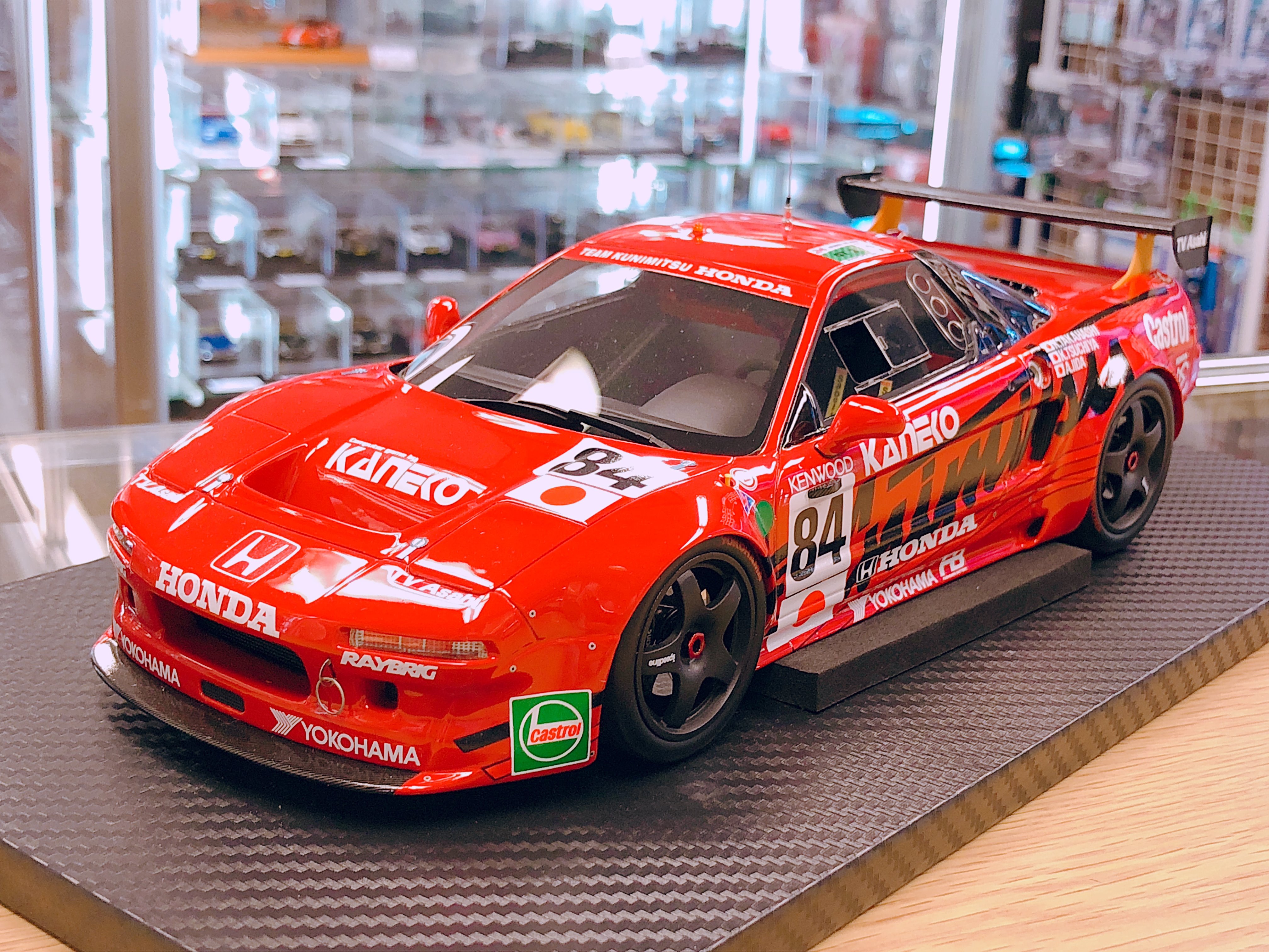 ミニカーショップ ポストホビー新宿店さんはtwitterを使っています 従来品紹介 トゥルースケール 1 18スケール ホンダ Nsx Gt2 No 84 土屋圭市 飯田章 高橋国光 チーム国光 1995 ル マン 24h Gt2クラス 優勝車です 1994年に続きチーム国光で参戦した1995年ル マン