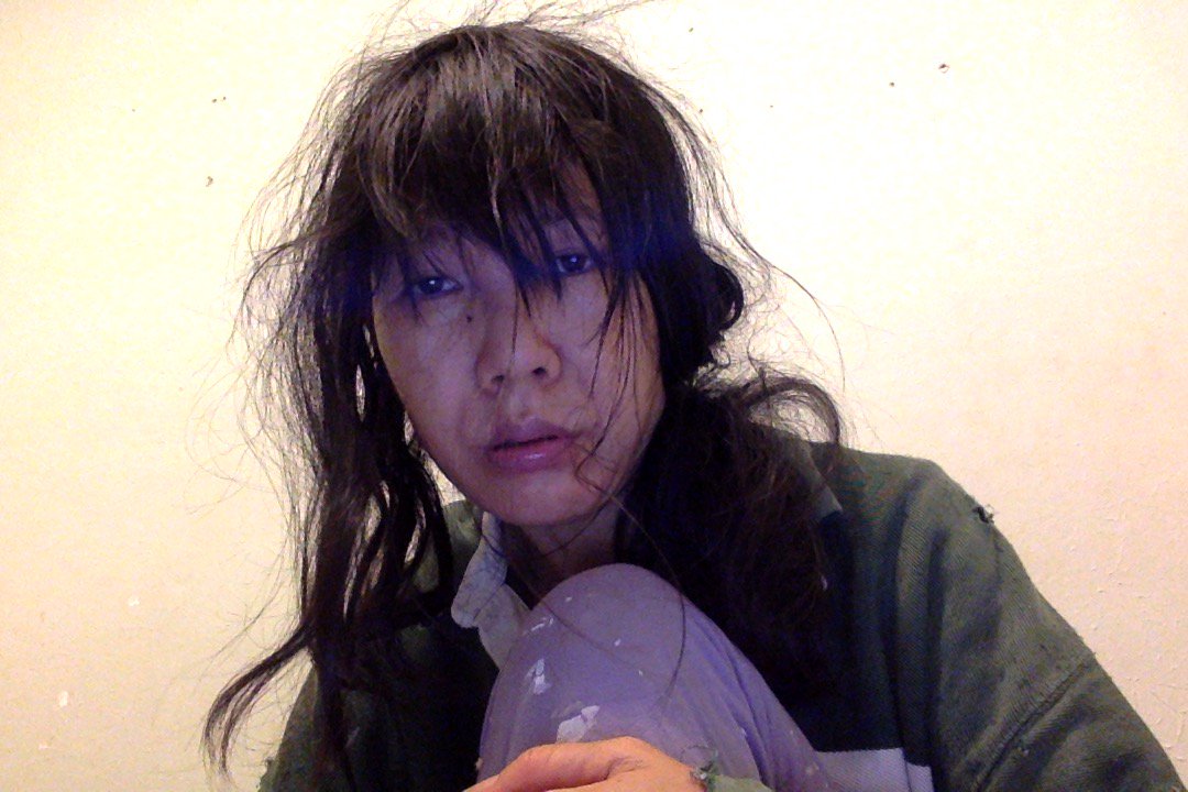 mabel8ble's tweet image. I could never imagin,in China,I,sickly #peaPrincess,prestige upper educated class of my homeland,never carry much except pens,can #edure so much in US:roof tree under house scrub toilet pick up cat shit rats roaches,lie on dirty groud,arrested jailed tried psychic ward 4nothing