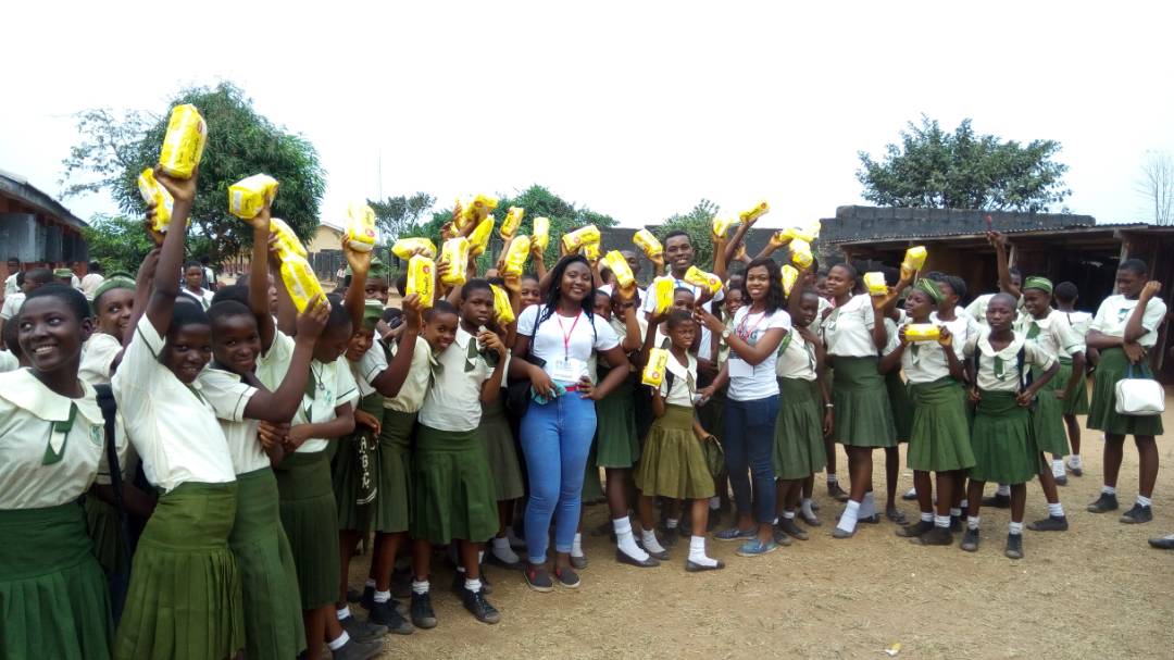 ourgoodbrands's tweet photo. What happens when you run a digital business? You connect to the entire world 🌍 In this story, we share how we met Our Good Friend @BennyYem 😍 https://t.co/zp37qYtLtO @GHeFoundationNG @besmacc #socialentrepreneur #ethical #influencers4change https://t.co/TUHedYIiEo