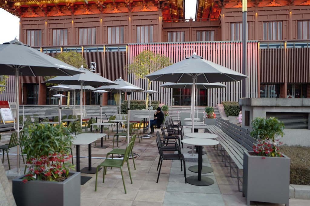 Skykk88Kay's tweet photo. Australia Café project
#Australian #exterior #outdoor #concrete table top with aluminum #chair #parasol #coffeeshop #restaurant https://t.co/UWNvBbhARA