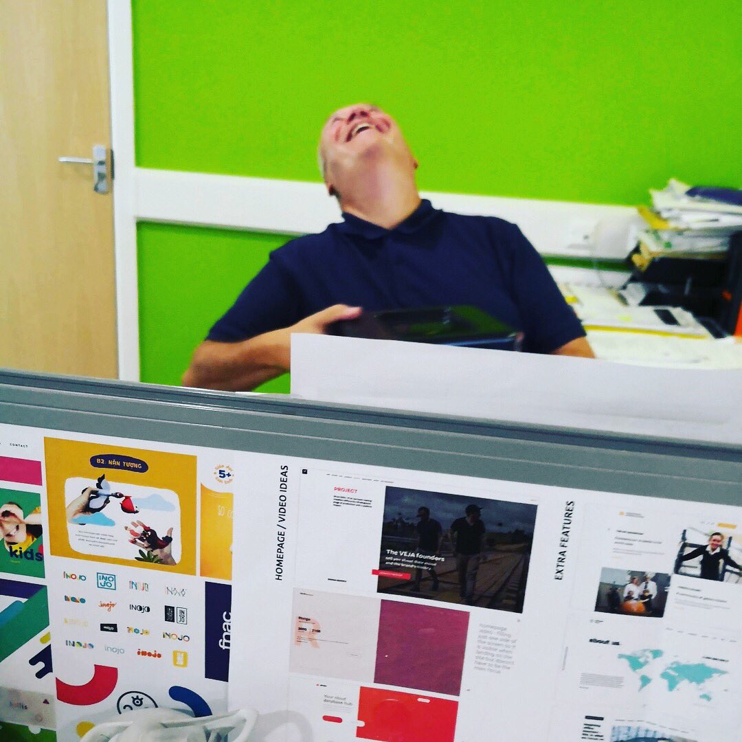 fivetalentsltd's tweet photo. π€£ The moment Steve was told we have an office lottery bonus ball winner - then told to pass the winnings on π€ to me π€£π€£ sorry Steve π€ͺ
#winner #smug #momentcaptured #funny #studiobants https://t.co/x1F936ek0h