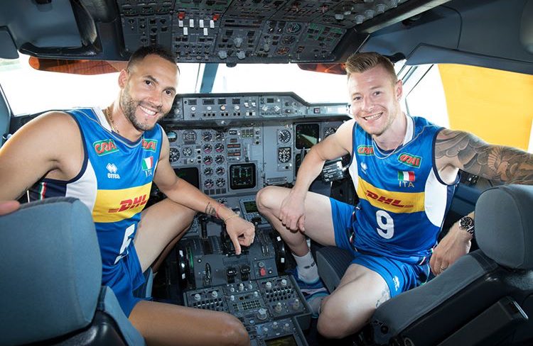 İtalya Voleybol Federasyonu resmi sponsorlarından @DHLExpressItaly’nin Dünya Şampiyonası öncesinde Milano’da gerçekleştirilen reklam çekimlerinden fotoğraflar: