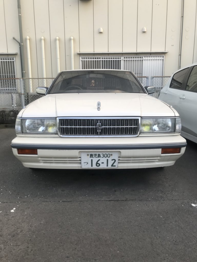 chorichoro's tweet photo. Y31セドリック売ります
検無し
美車
オイル漏れ等の不具合多少有り
20万から値下げ交渉可能です
#車売ります#Y31セドリック売ります https://t.co/l6MUOqnnTT