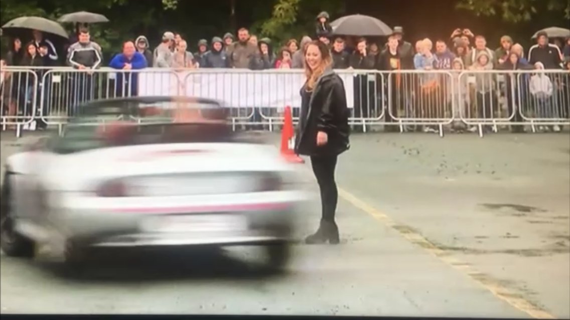 KellyLouiseBird's tweet photo. Not long until I'm back performing at @NewcastleCarSho!
Who's coming on the 11th August at @NewcastleRaces?
#NewcastleCarShow #Newcastle #CarShow #StuntDriver #FemaleStuntDriver #PrecisionDriver #FemalePrecisionDriver #StuntDriving #PrecisionDriving #StuntShow #DrivingDisplay https://t.co/uszg9eB7Aa