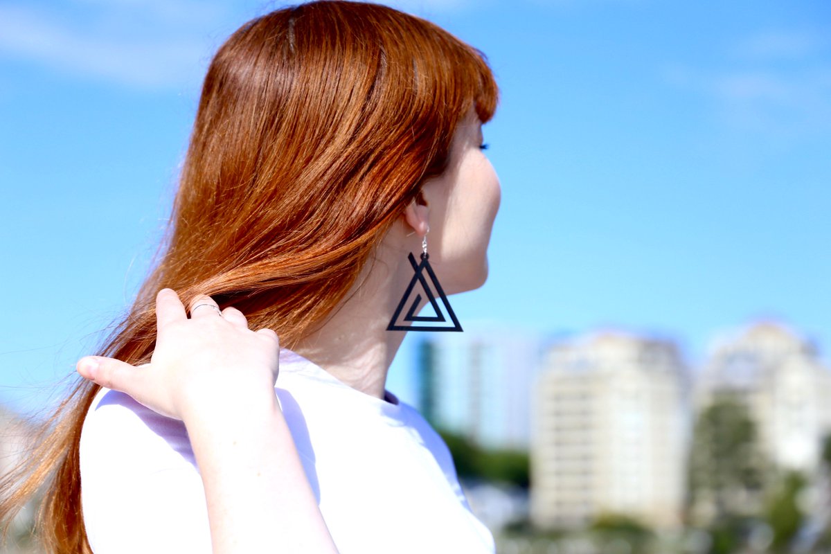 The Ava Earrings are here and ready to make a statement. ow.ly/8w0P30l6EML