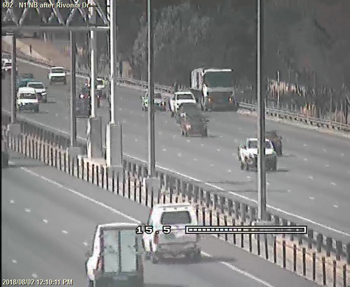 147138: Stationary Vehicle (Heavy) on N1 Southbound after Ramp from Buccleuch Northbound. Left shoulder closed.Drive carefully