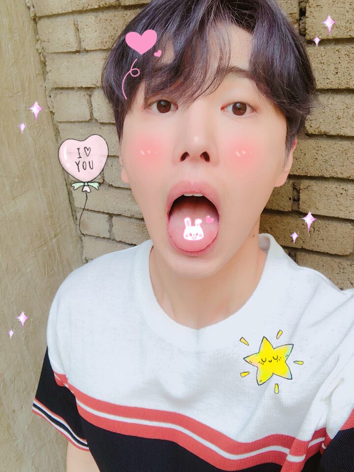 M0CHISF9's tweet photo. (^з^)-♡
˗ˏˋ #JAEYOON ✧ #재윤 ✧ #SF9 ˎˊ˗ https://t.co/quGWt32zYv