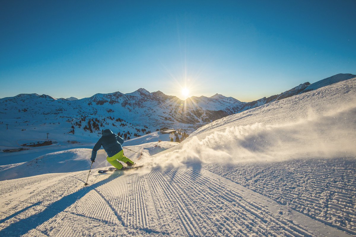 Baltuscom's tweet image. Verheugd om te constateren dat onze Wintersport Persdag grote belangstelling geniet: weer een aanmelding binnen. Het verkeersbureau van SalzburgerLand is donderdag 13 september aanwezig in SnowWorld Zotermeer om media en bloggers te updaten over het 2018/2019 seizoen #wintersport