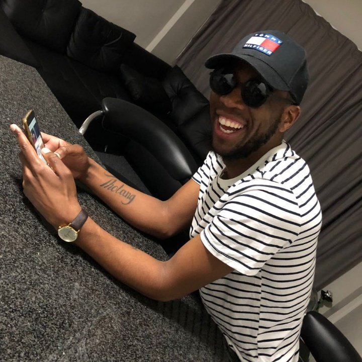 Proper_RSA's tweet image. #NewProfilePic We all deserve to smile 💫