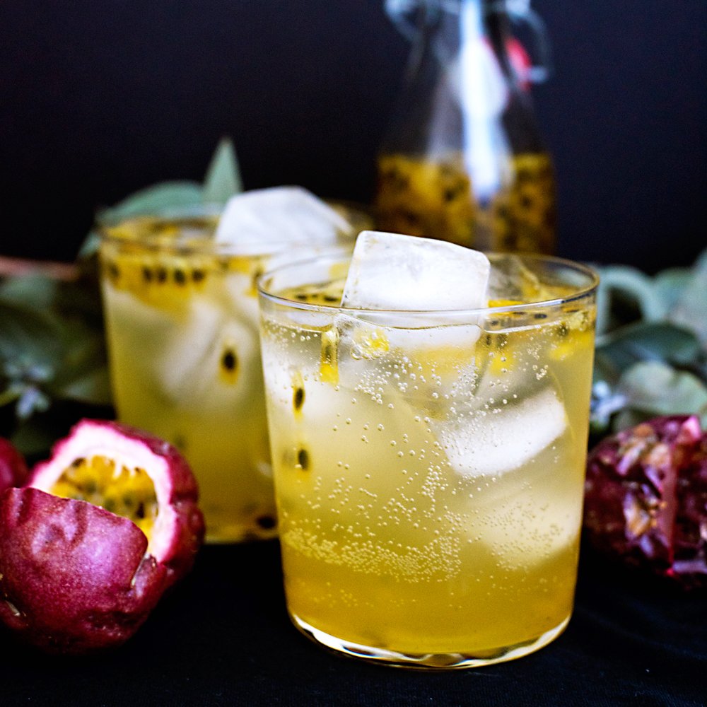 thebottleclubuk's tweet photo. #ProBarTip - invest in a good simple syrup - sugar doesn't dissolve well in cold drinks! https://t.co/PXKsV7uTGF