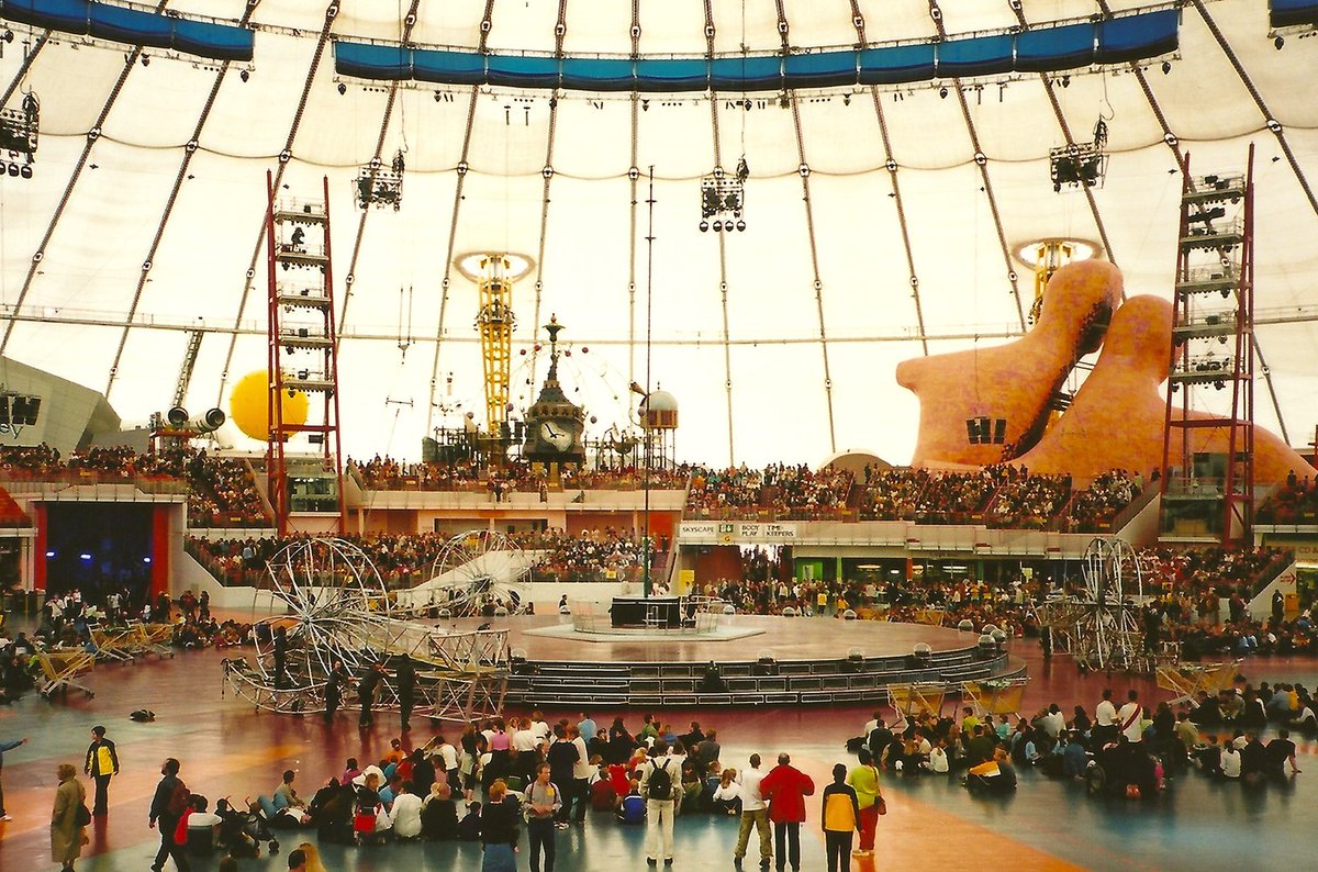 In 1999, a great white dome rose in the heart of London, at the place where time begins.What did it hold?An artificial wonderland of dreams for a new millennium. A monumental public expenditure. A national boondoggle. "One amazing day".The Millennium Dome - a design thread.