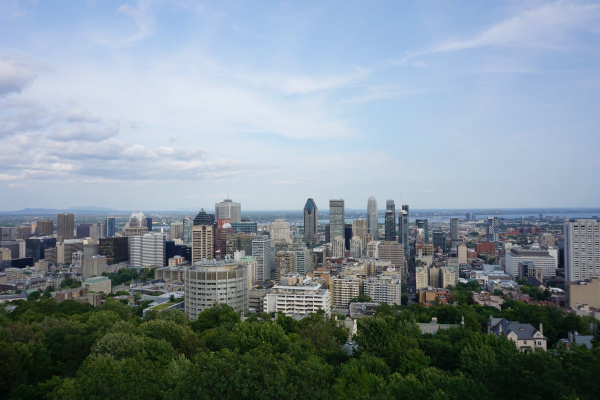 Busbud's tweet photo. Busbud is made in #Montreal with ❤️! We've put together 14 Spots Most Tourists Miss in Montreal 👇 https://t.co/8uqrMEB529 #Mtl #Mtlblog #BusbudExperience https://t.co/5cnScXRlpw