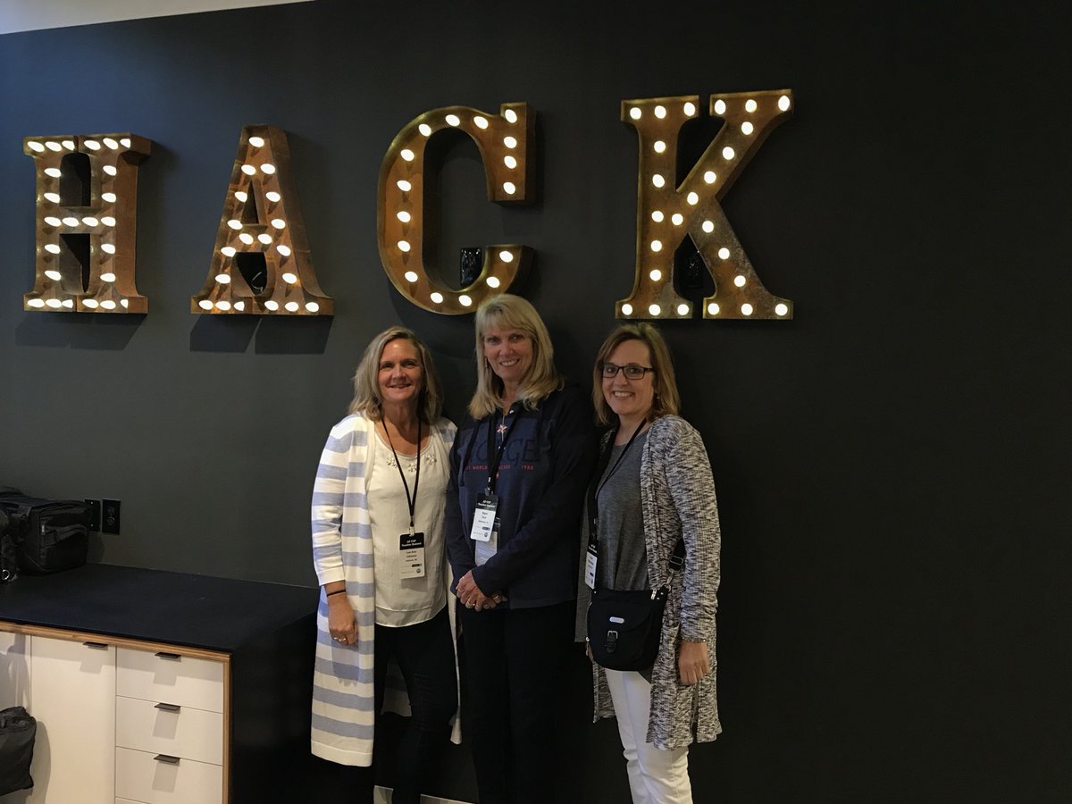 mstbuchanan's tweet image. Looking forward to another great day at the AP Teacher Summit 2018 with great new friends. #techprep #collegeboard #apcsp