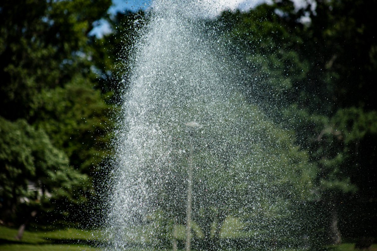 TV_Promo_Dude's tweet image. More Fun with Water. #LincolnPark #SpringfieldIllinois #FountainFun 💦