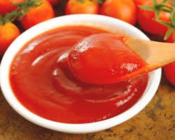 Кетчуп без яблок и перца. Кетчуп из помидоров на зиму с яблоками. Кетчуп без яблок и перца. Кетчуп без яблок и перца. Томатный соус.