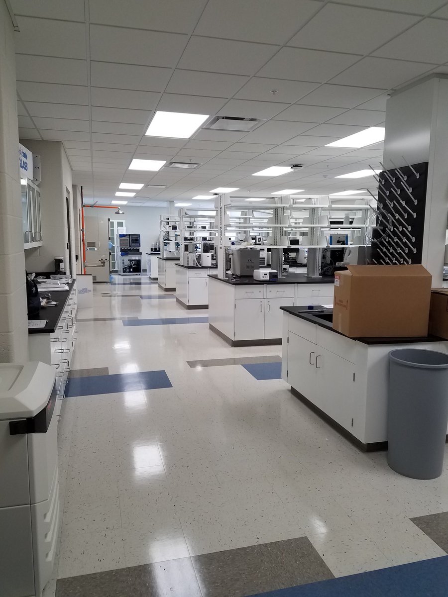 bioprocessingIL's tweet image. Did you know that we have an entire analytical lab dedicated to supporting projects happening in our pilot plant? Great space for doing prep or analysis! #bioprocessing #analyticallab #benchspace