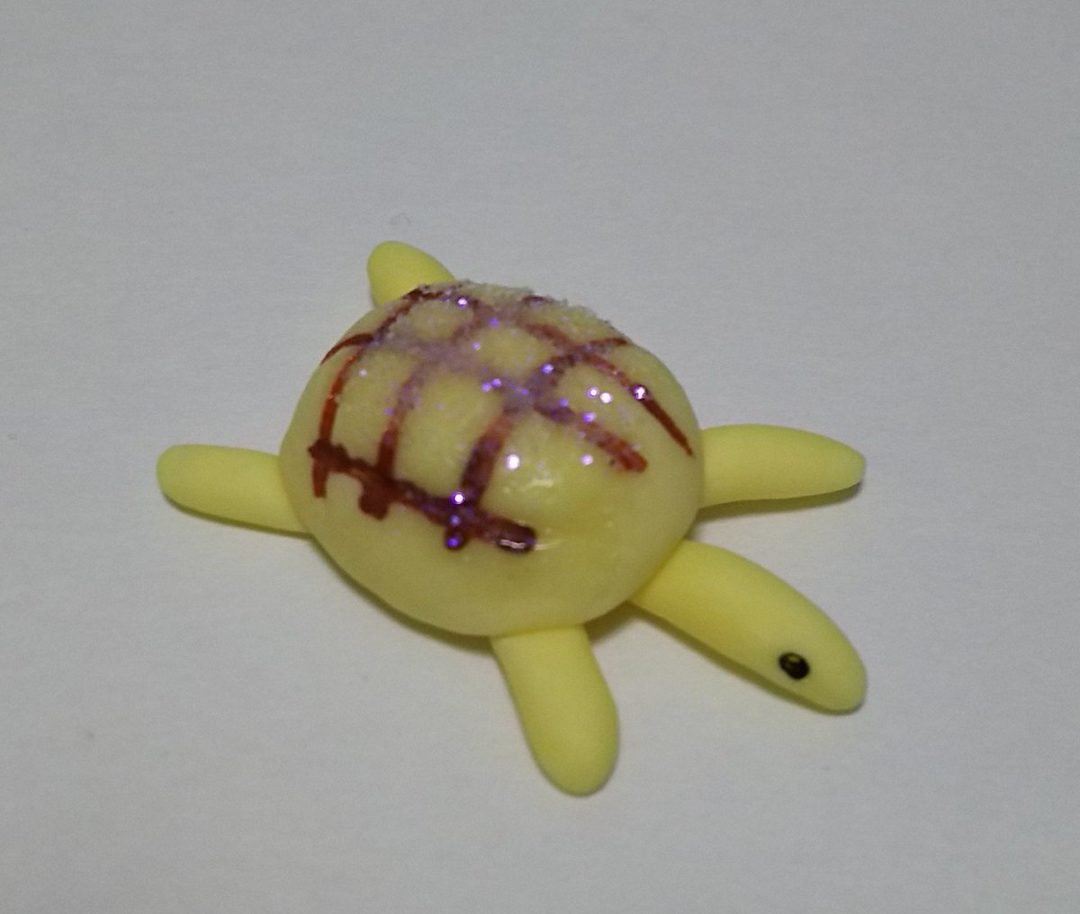 basetappy's tweet photo. カメロンパン
#フェイクスイーツ 
#フェイクフード 
#メロン��ン
#ハンドメイド 
#ハンドメイド好き��んとつながりたい https://t.co/xHj2HJtpKv
