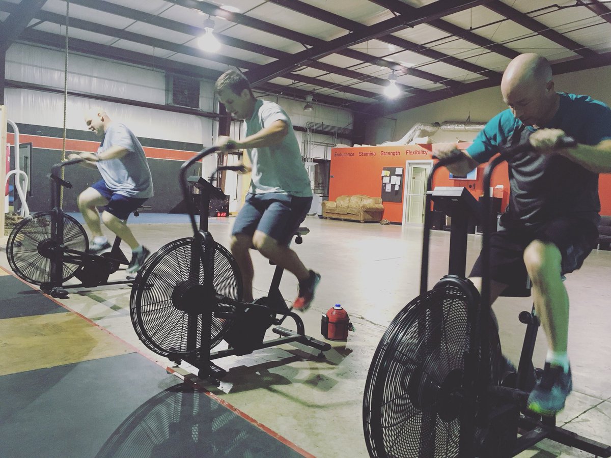 refinecf's tweet image. Spending some quality time on the ol’ assault bikes this morning! #communitydrivenresultsindividualdesign #wearerefined