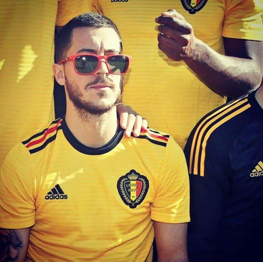 pppppdt's tweet photo. ชอบEden Hazard อยากให้อยู่ต่อกับเชลซี อยากต่อสัญญาฉบับใหม่แล้วอยู่เป็นตำนานสโมสร
มีจุดเด่นที่การเลี้ยงบอล การสร้างสรรเกม
การสร้างโอกาส ตอนนี้เขาจัดได้ว่าเป็นหนึ่งในผู้เล่น World Class ที่มีทีมต้องการตัวมากมาย นี่คือผู้เล่นที่อยากเล่นมากที่สุดใน fifa 19 #FUTTH #EAContest https://t.co/c2WGhtdtYM