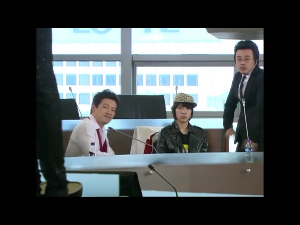 ynanins's tweet image. watching He's Beautiful for the nth time 💖 #ANJell #JangKeunSuk #LeeHongGi #JungYongHwa #ParkShinHye 

ep 1 😊