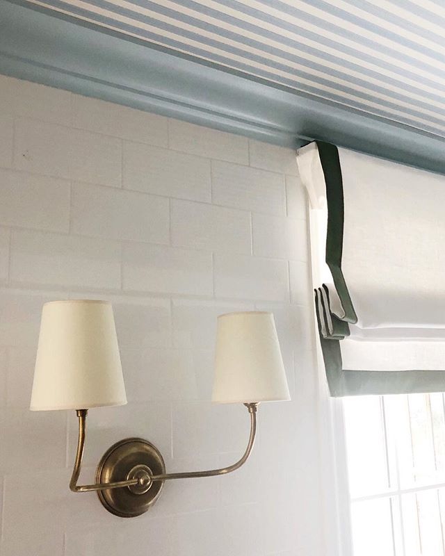 pencilpaperco's tweet photo. Sometimes it’s the little things that make you smile.... we think a stripey ceiling is a good start!😊 #itsalmosttheweekend #stripehappy #pencilandpapercokitchen #pencilandpaperco #soarblue #greenandblue #subwaytilewalls https://t.co/TioBz5pAl1 https://t.co/I6rRvU45XO
