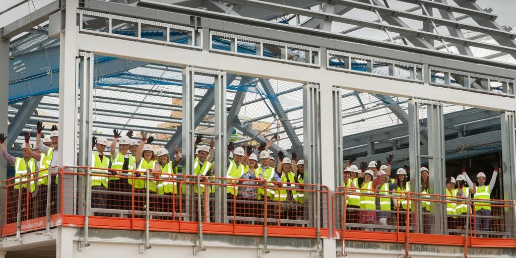 durham_uni's tweet image. Celebrating the official launch of Durham Centre for Academic Development, the team donned hard hats to explore The Teaching &amp;amp; Learning Centre yesterday! Find out more:  fal.cn/V2CD
#DCAD @LearnTechDurham