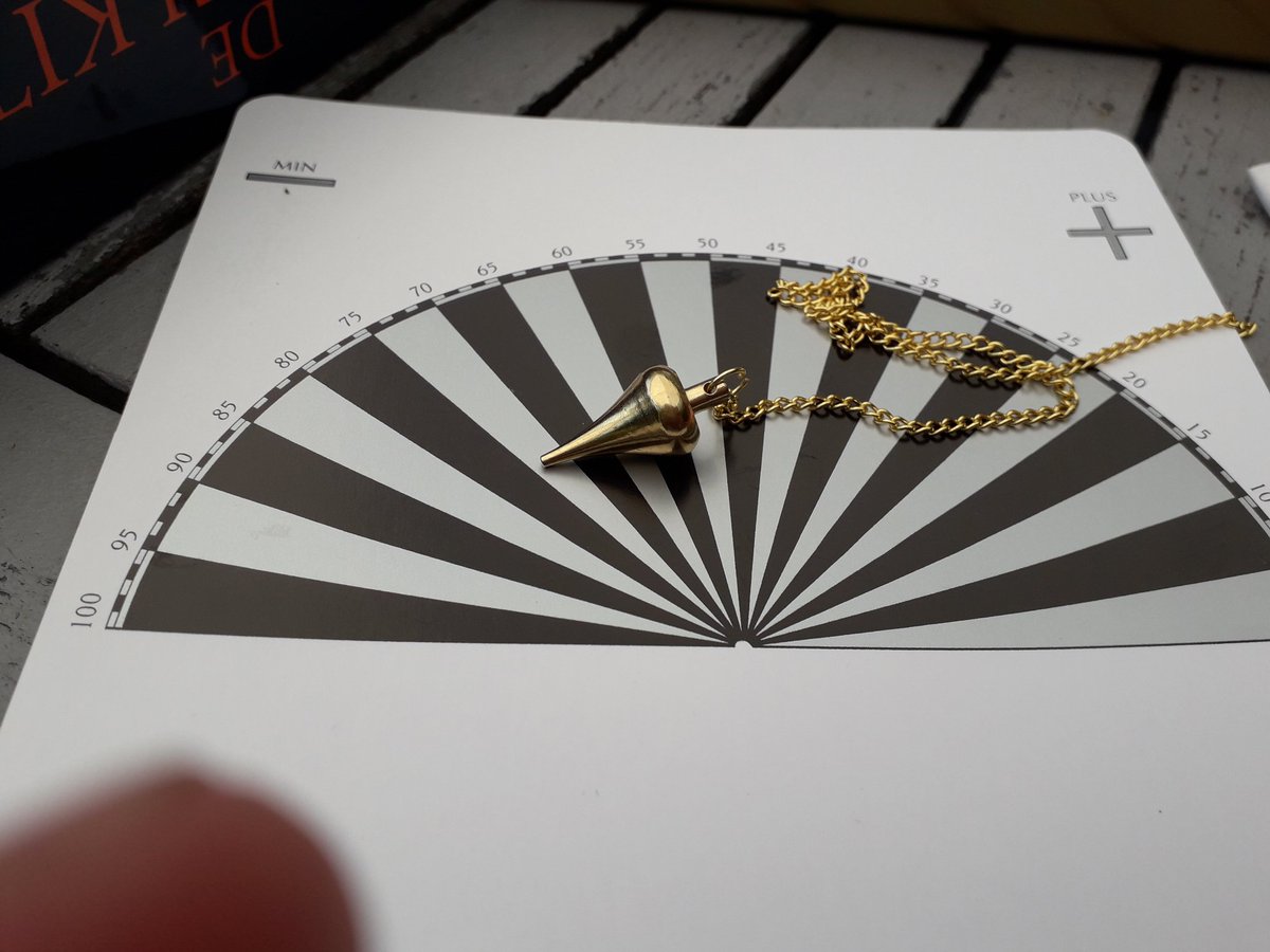 TazzyJoe's tweet image. Maybe ill become good at it afterall. Practising for weeks. Started sceptic. But it works.... predicting things like as how good a book is. The weather... its weird.. i feel #mindfucked #pendula #pendulum #pendelen #witch #howisitpossible
This is cool to #review .