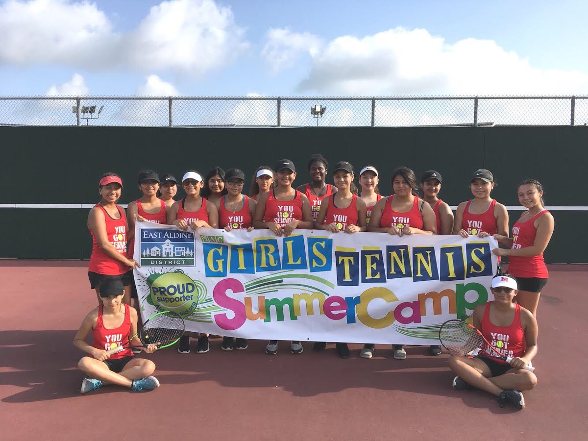 Mernie226's tweet photo. #EastAldineDistrict Girls Tennis Summer Camp #MacArthurHigh 2018 https://t.co/oPiqePjvFG