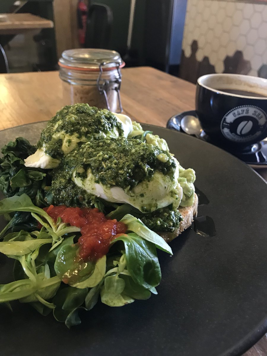 Looking for a new spot for brunch? <a href="/cafe_zee/">Cafe Zee</a> has, without a doubt, a delicious menu and very yummy coffee! Definitely visit them, maybe even before or after a viewing?☕️🏠 #Ealing #WeloveW5 #EalingBroadway #W5 #CoffeeTime #PropertySearch