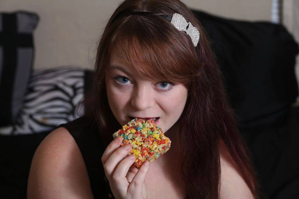 louviere_rachel's tweet photo. #HappyThursday #FetKitten Professional Model #Artist #Model #Fashion #FetEroticaMag #fetishart #MissHighTimesJanuary2014 @crazybatmanfan #medicalmunchies #BigDaddysEdibles @StoneySunday @ThaStonerNation https://t.co/qnpnw0ABj6