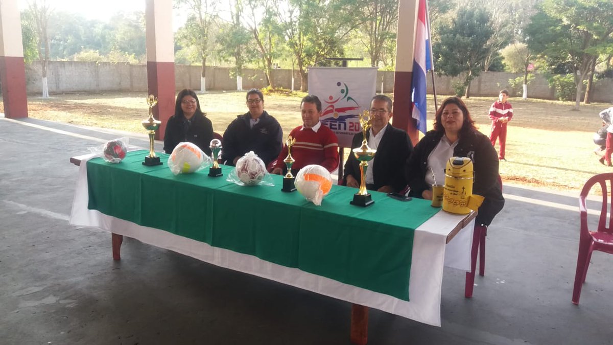 🛤️Puente Kyjhá; CANINDEYÚ. ⚽️Juegos Escolares Estudiantiles Nacionales  JEEN 2018, fase distrital. 🏠Local: Colegio Nacional Mcal. Francisco Solano  López.