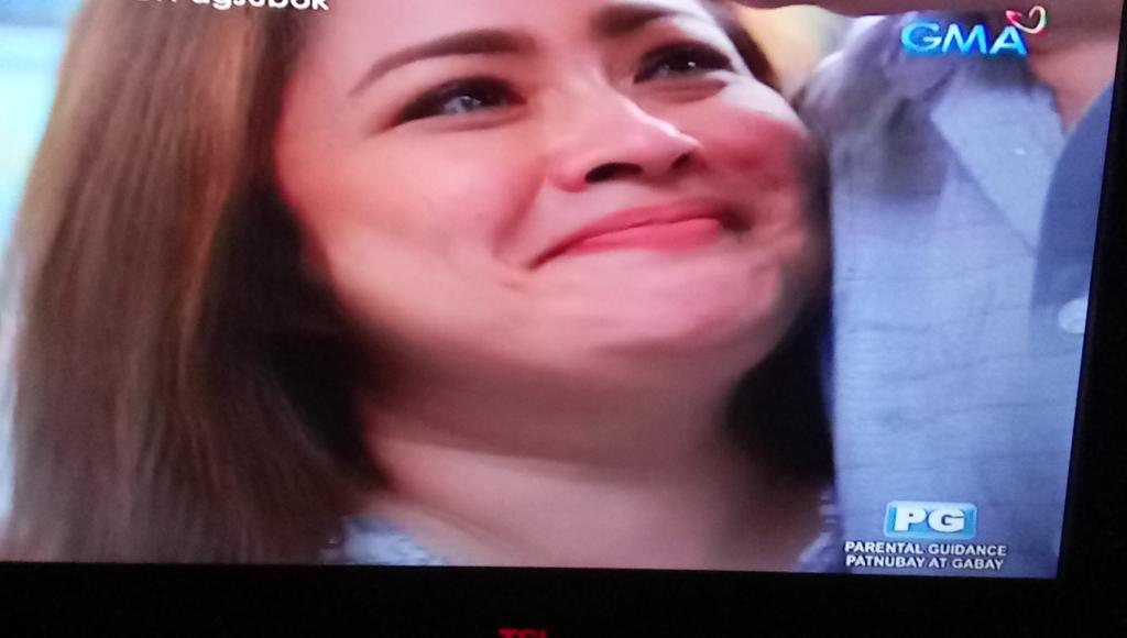 CLARISSAANGL's tweet photo. nahuli kayo sa akto ano to namay marta bakit may ganitong scene ng kiss hihihii awww sweetness overload aith matching kiss @manilyn_reynes
#relationshipgolas
#IWALYPagsubok https://t.co/dhwioR5wvj