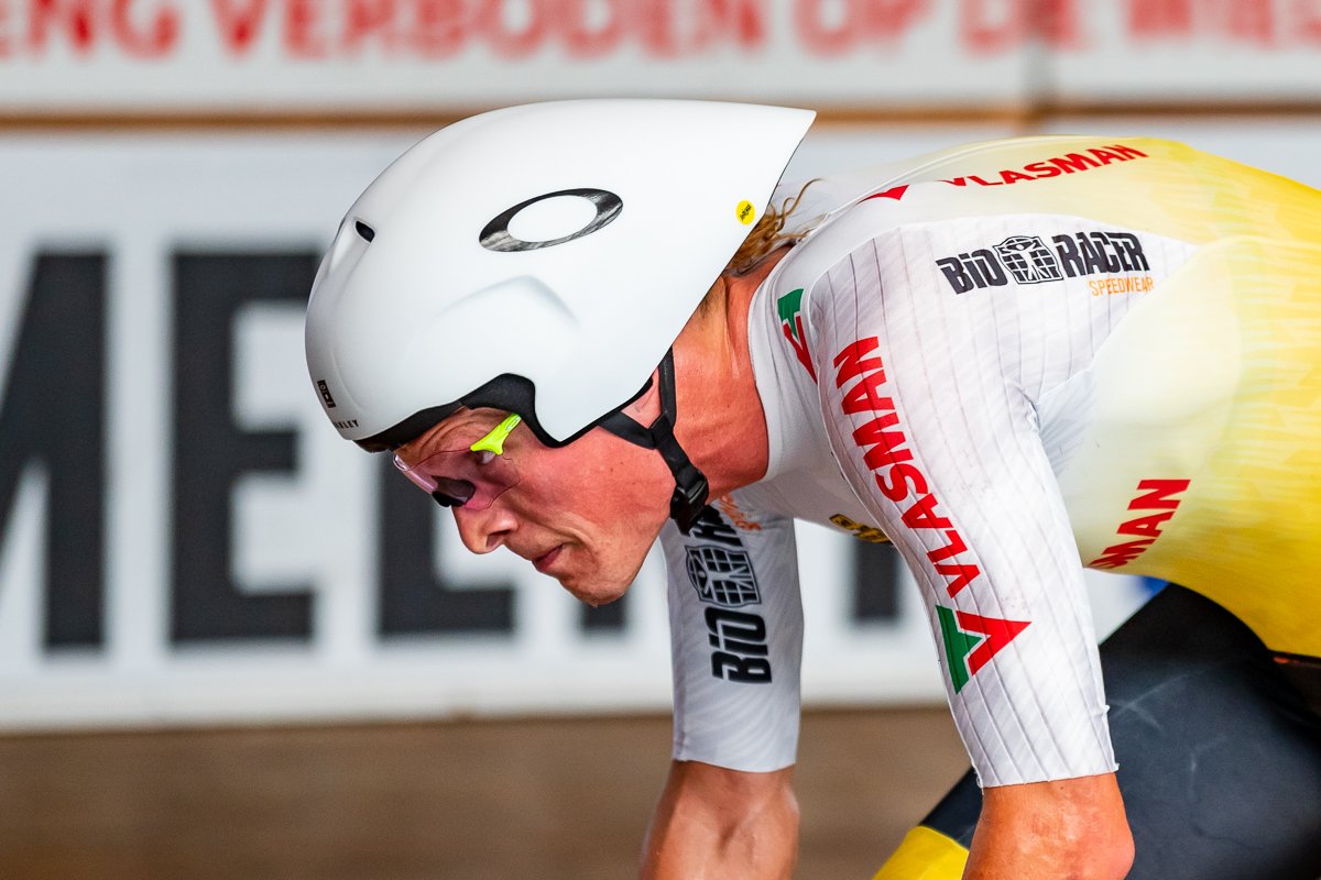 Vandaag had <a href="/dbeukeboom/">Dion Beukeboom</a> generale repetitie aanval werelduurrecord baanwielrennen. "Met deze waardes moet hij huidig record Wiggins met ca. 1 ronde kunnen verbreken." 22 augustus de grote dag!

Foto's: <a href="/ronhoenson/">Ron Hoenson</a>; televisiereportage morgen op <a href="/studioalphen/">Studio Alphen</a>

#UCIHourRecord #alphen