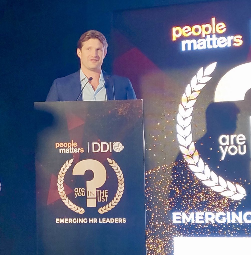 HarlinaSodhi's tweet photo. Great #Leadership lessons from #Cricket 🏏 by @ShaneRWatson33 at #HRTech18 - Says ace leaders:
1. Show empathy
2. Remove fear of failure from team
3. Expect all to ‘give their best’
4. Don’t hound! https://t.co/CVjbqSaRnF