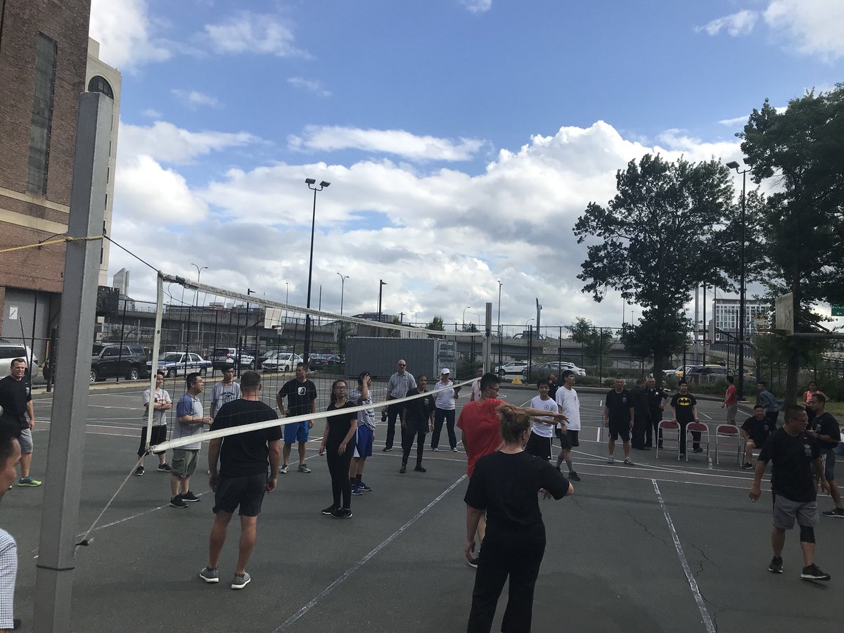 NoRmiE55's tweet photo. Friendly game of #9man volleyball with Boston Police and kids from Youth Essential Services in #Chinatown to raise awareness about #SaveReggieWongPark CC: @9ManDoc https://t.co/DApaMX3N8R