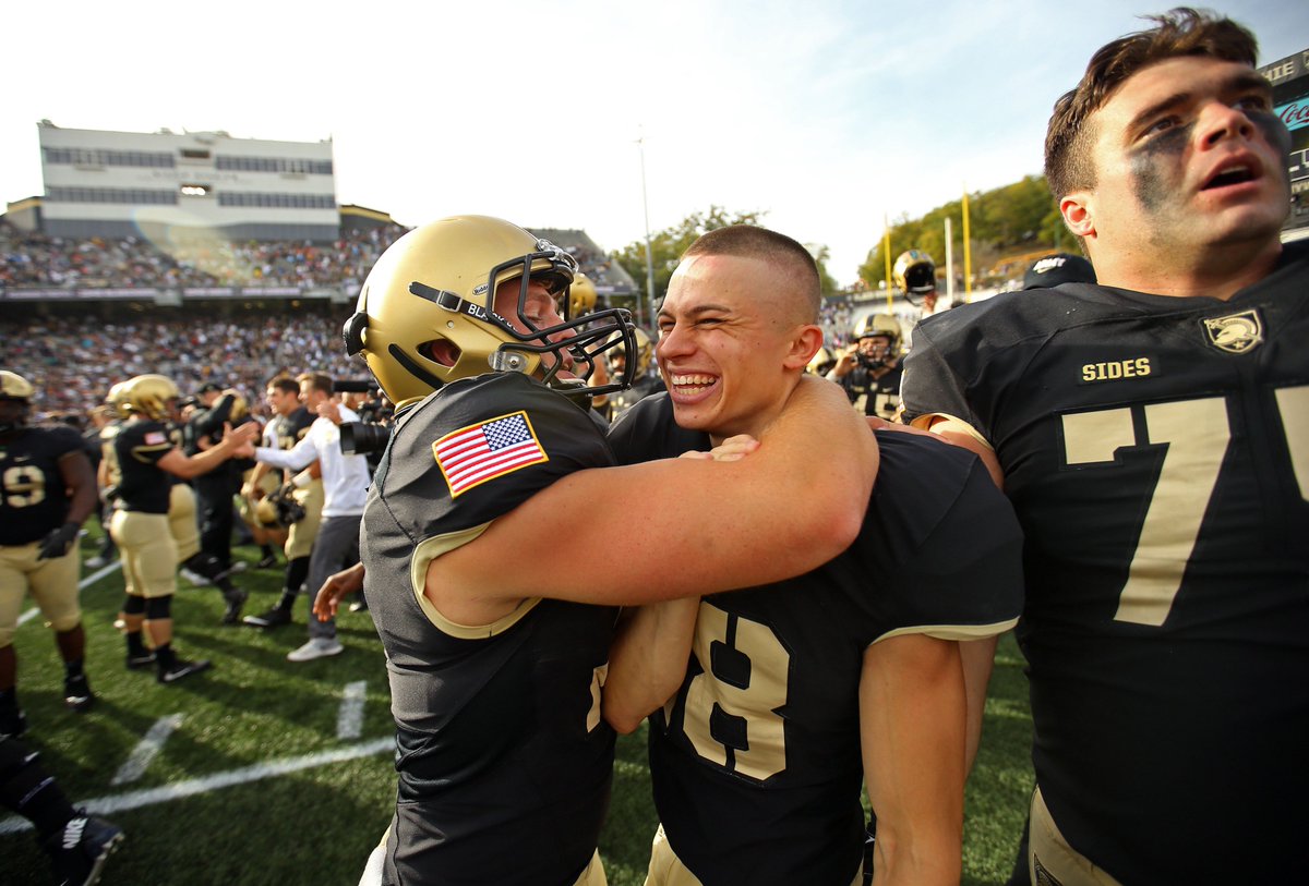 ArmyWP_Football's tweet photo. First practice of camp coming at you soon, and we are celebrating a special group of men!
#SpecsWeek
#GoArmy https://t.co/bjNt9YWVyk