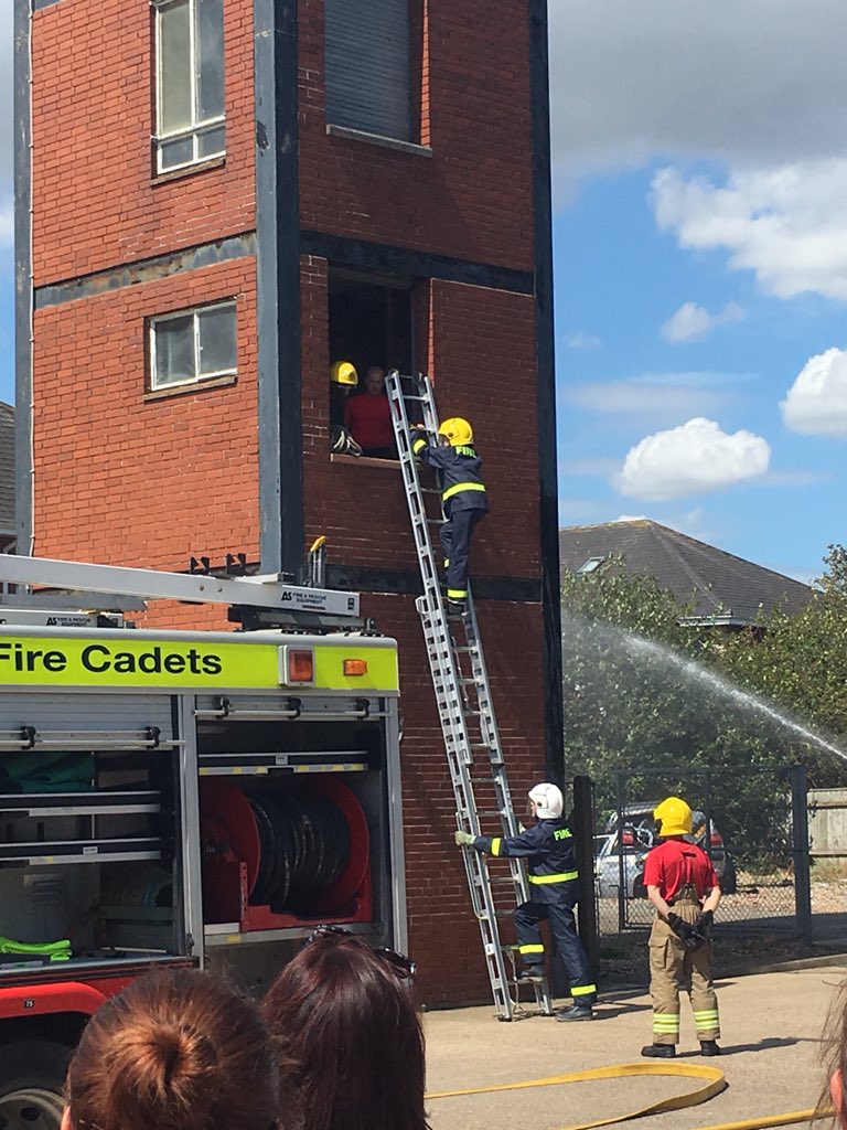 Fantastic support by Skegness cadets <a href="/SkegnessFire/">SkegnessFireStation</a> open day. A great day put together by all at Skegness and <a href="/BostonLFR/">Boston fire station</a> . <a href="/LincsFireRescue/">Lincolnshire Fire and Rescue</a>