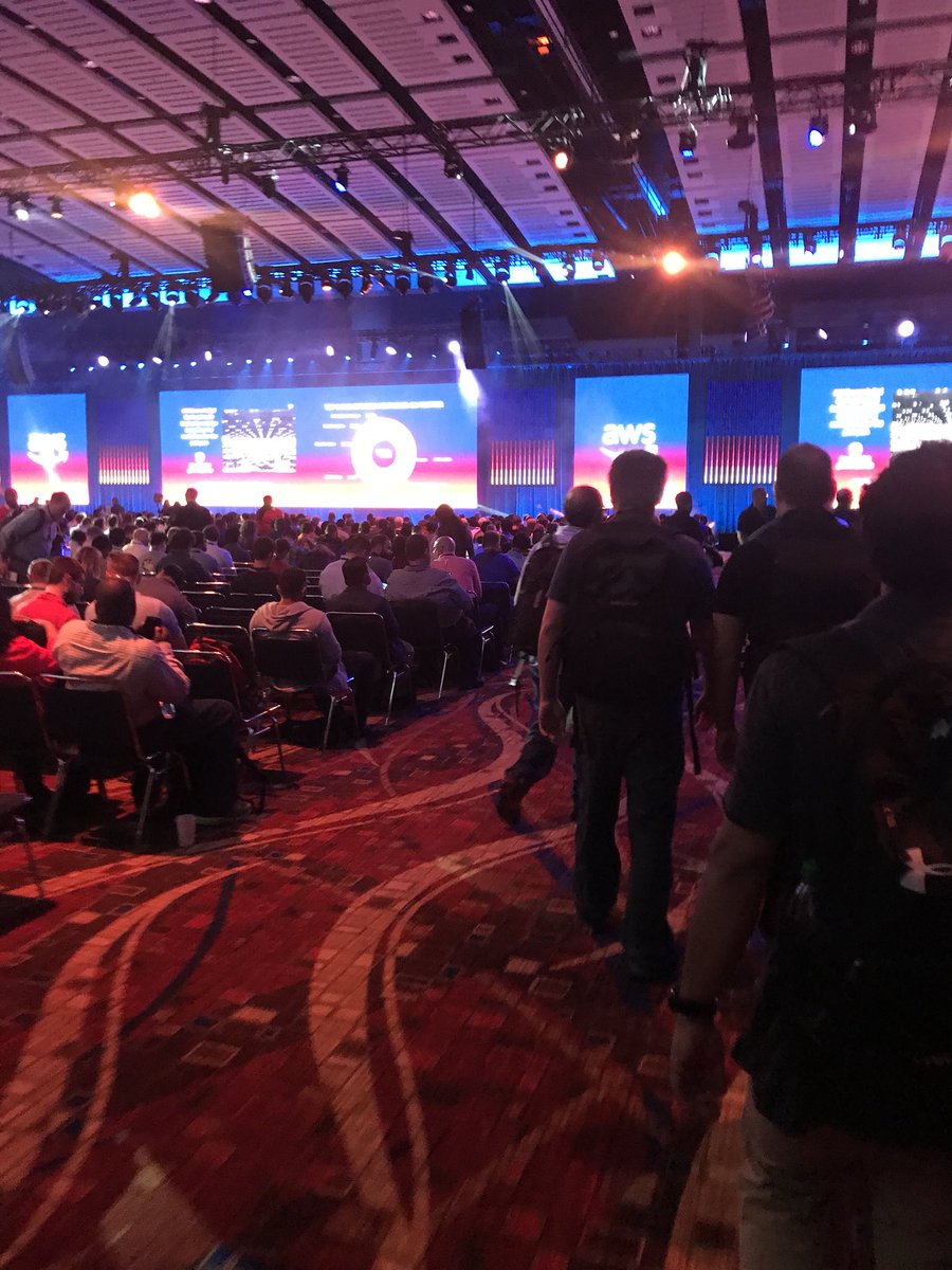 tracygpowell's tweet image. Kicking off the morning at the #AWSSummit in Chicago