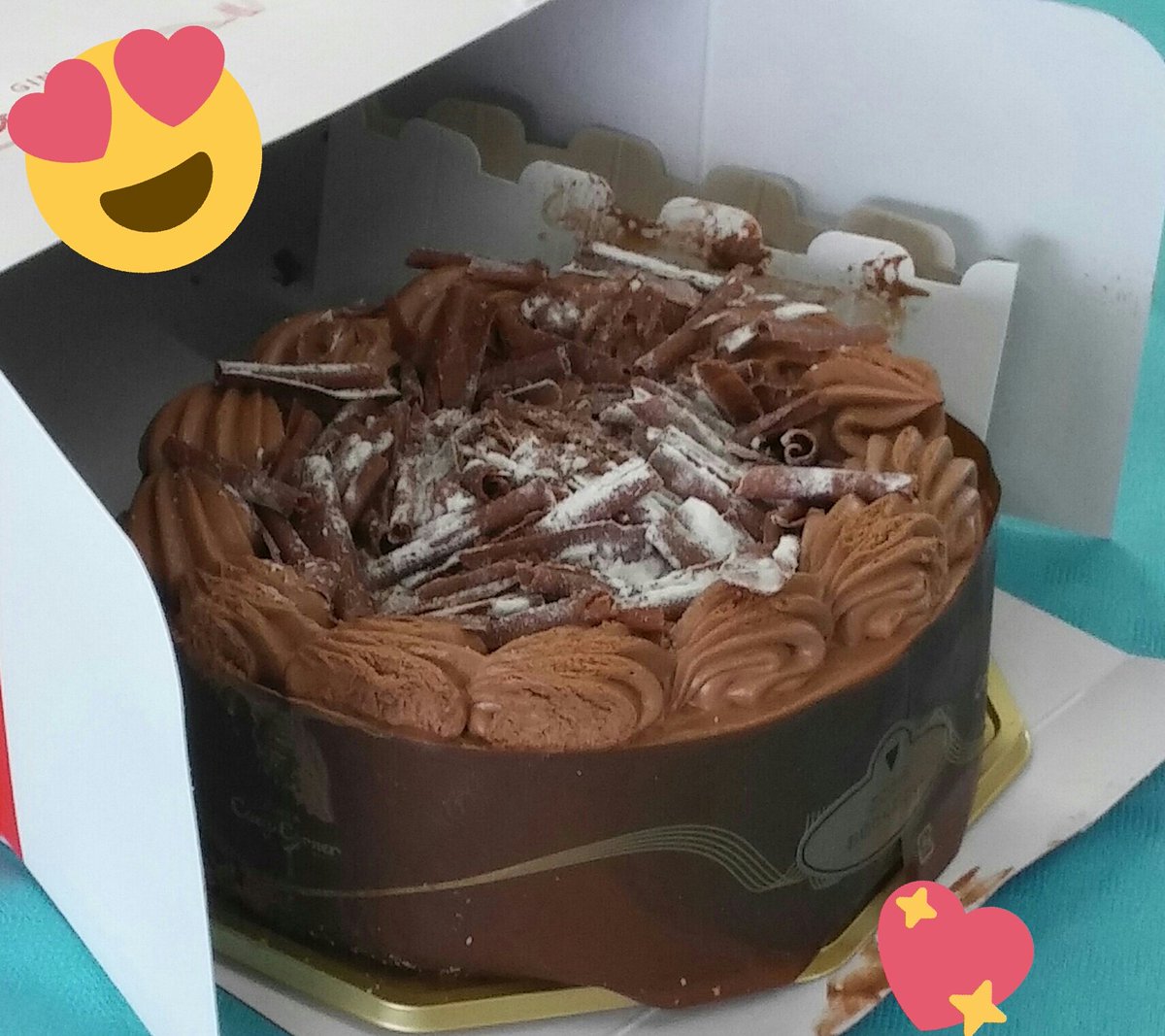 T34649's tweet photo. 今日は部活で誕生日会を先輩方が企画してくださいました！本当に楽しかったです😄✨
ありがとうございます！！
プレゼントとお手紙までありがとうございます！😂😂嬉しすぎました！！ケーキも美味しかったです！

先輩方がいるのも残り少なくて寂しいですが残りの短い時間も楽しみたいです！ https://t.co/kjn68Ur26z