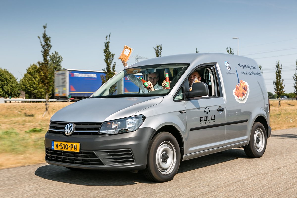 OF JE WORST LUST | Wist je dat Volkswagen meer curryworsten dan auto’s maakt? Met 6,8 miljoen stuks per jaar is het veruit het populairste model! Jan en Robert gaan bij verschillende bedrijven langs om de medewerkers zo’n lekkere Duitse worst voor te houden. Goed bezig mannen!