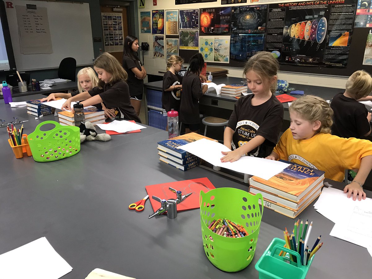 MrLagay's tweet photo. Today our junior engineers are building their very own bridges! Soon we test for strength and stability! @DelranSTEM https://t.co/yioSxix3jr