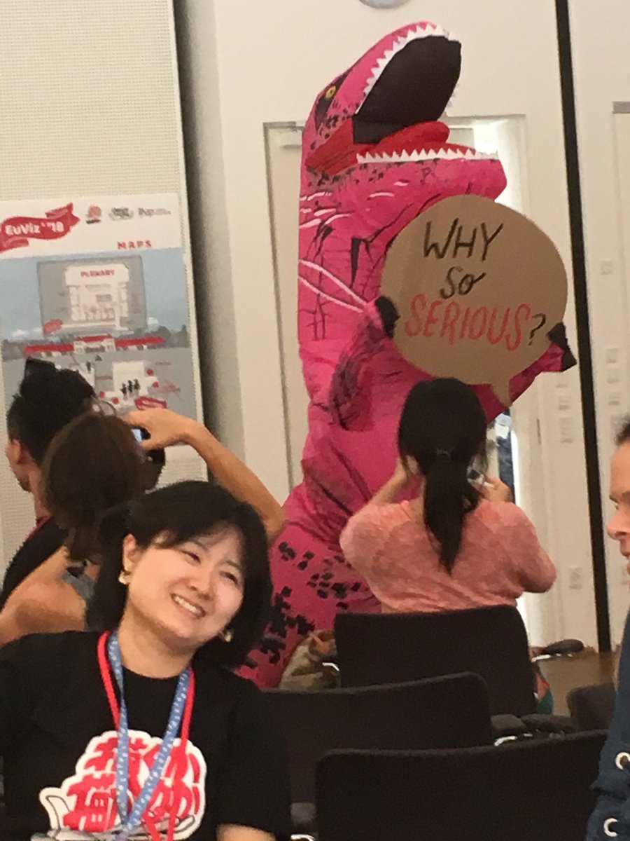 spotlouise's tweet image. Suddenly at the visual practitioners conference #euviz2018 Love it!