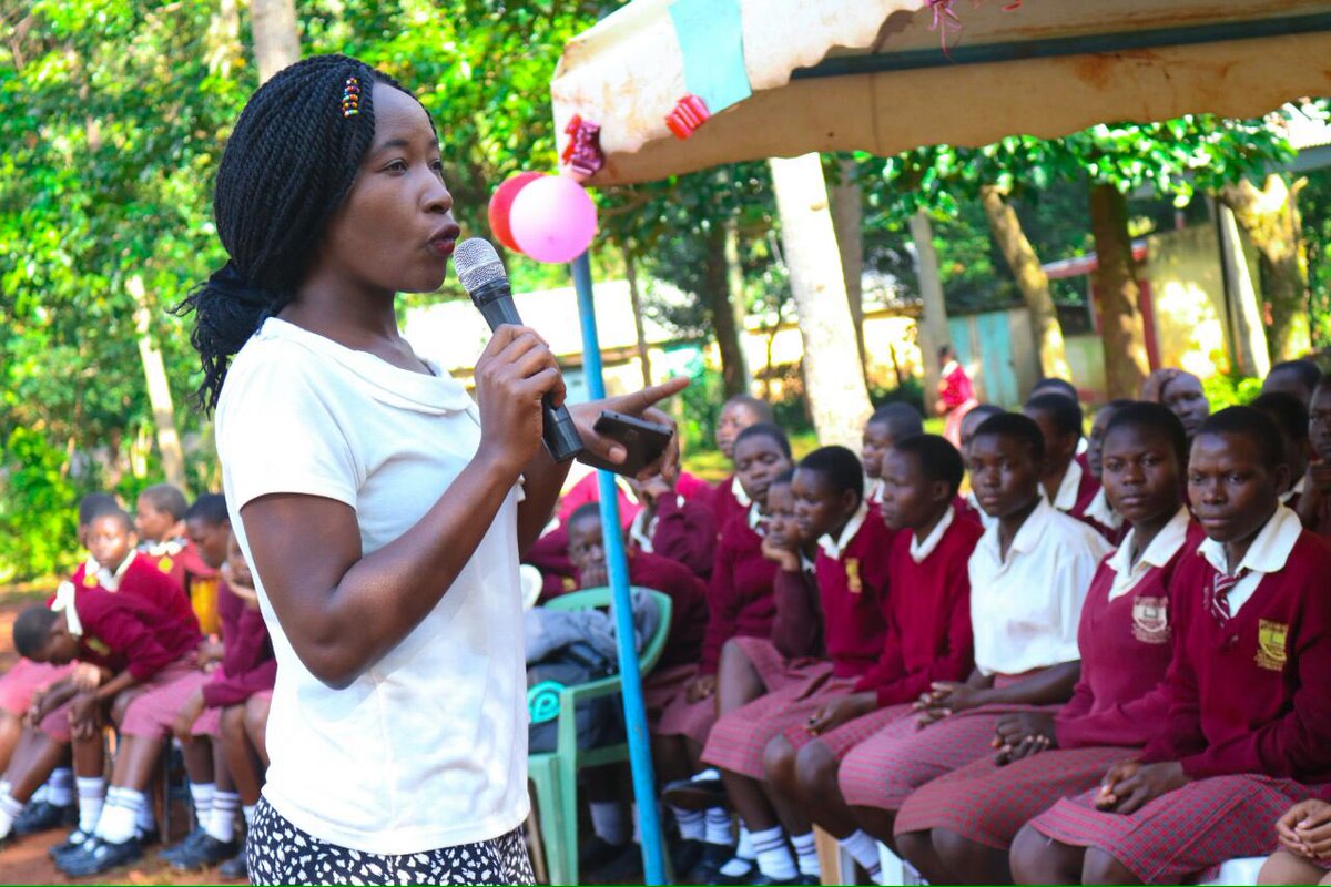 noellutomia's tweet photo. Let us make it our responsibility to inform girls on their #SexualandReproductiveHealthandRights in order to prevent #teenagepregnancy. #Pollinationprojectgrantee #CSP2017 https://t.co/DnIP139q30