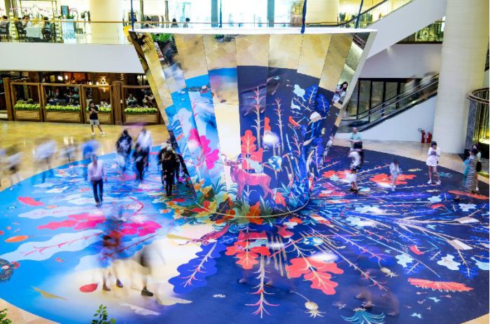 jackmorton's tweet image. Our team helped Pacific Place of Hong Kong launch its new brand campaign with a mirrored installation in their Garden Court. It’s officially becoming “The Place” to elevate everyday moments and unique experiences. bit.ly/2O7VVrd