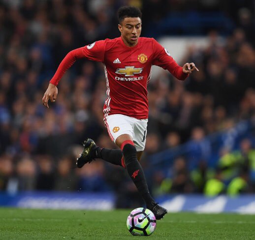 VFLDunfermline's tweet photo. BREAKING NEWS ❗️

🤝| VFL Dunfermline are delighted to announce the signing of Jesse Lingard from Manchester United FC.

✍🏻| Jesse joins #ThePars on a season-long loan deal and he will join up with the first-team squad tomorrow morning.

#WelcomeLingard 👋🏼

#COYP ⚫️⚪️ https://t.co/Qa70pXVD5J