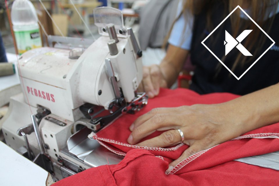 KolossusWW's tweet image. Working together, ordinary people can perform extraordinary feats. #Kolossus #Workwear #Uniform #PPE #Clothing #Safety #Security #Apparel #IndustrialSecurity #WeMakeItSafe #Protection #ShopOnLine